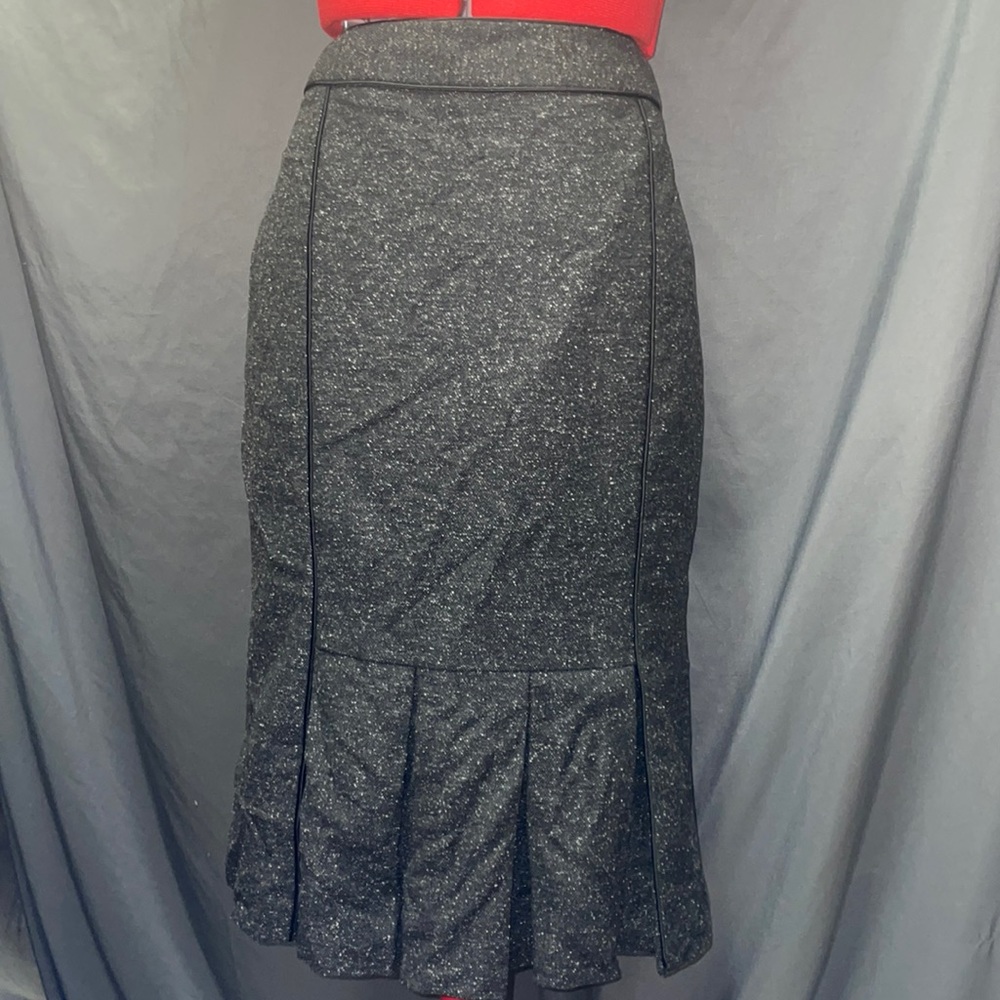 Gray heather knee length pencil skirt, Sz. 6